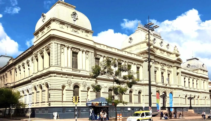 Universidad de la República Oriental del Uruguay - Oficinas Centrales - 11200 Montevideo