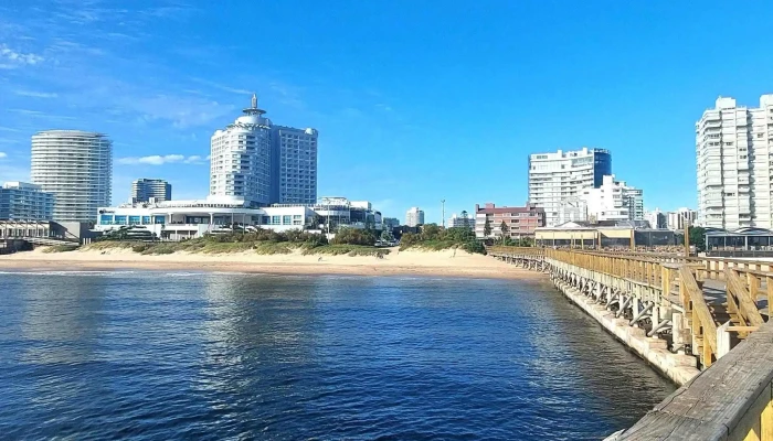 West -  Catalogo - Punta del Este
